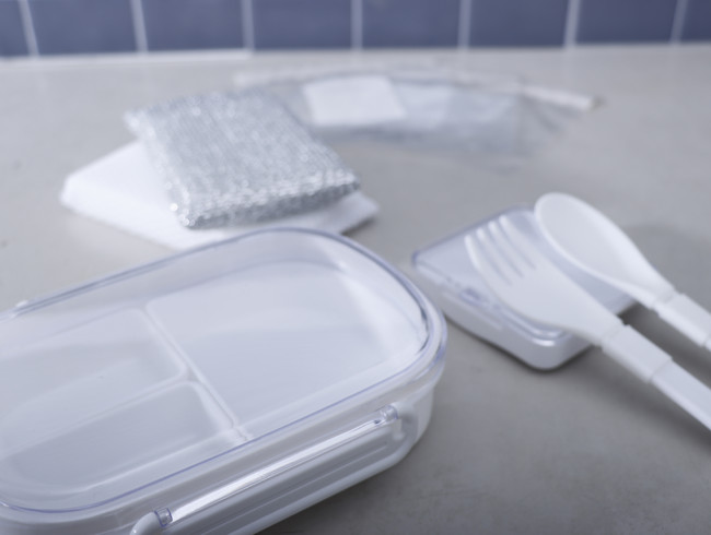 3COINS�i�X���[�R�C���Y�j2023�N���܃J�����_�[